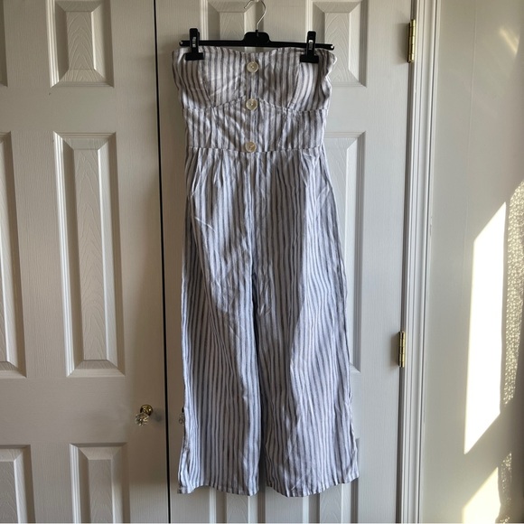 Derek Heart Pants - 100% Cotton Searsucker Striped Jumpsuit! Derek Heart Size Large